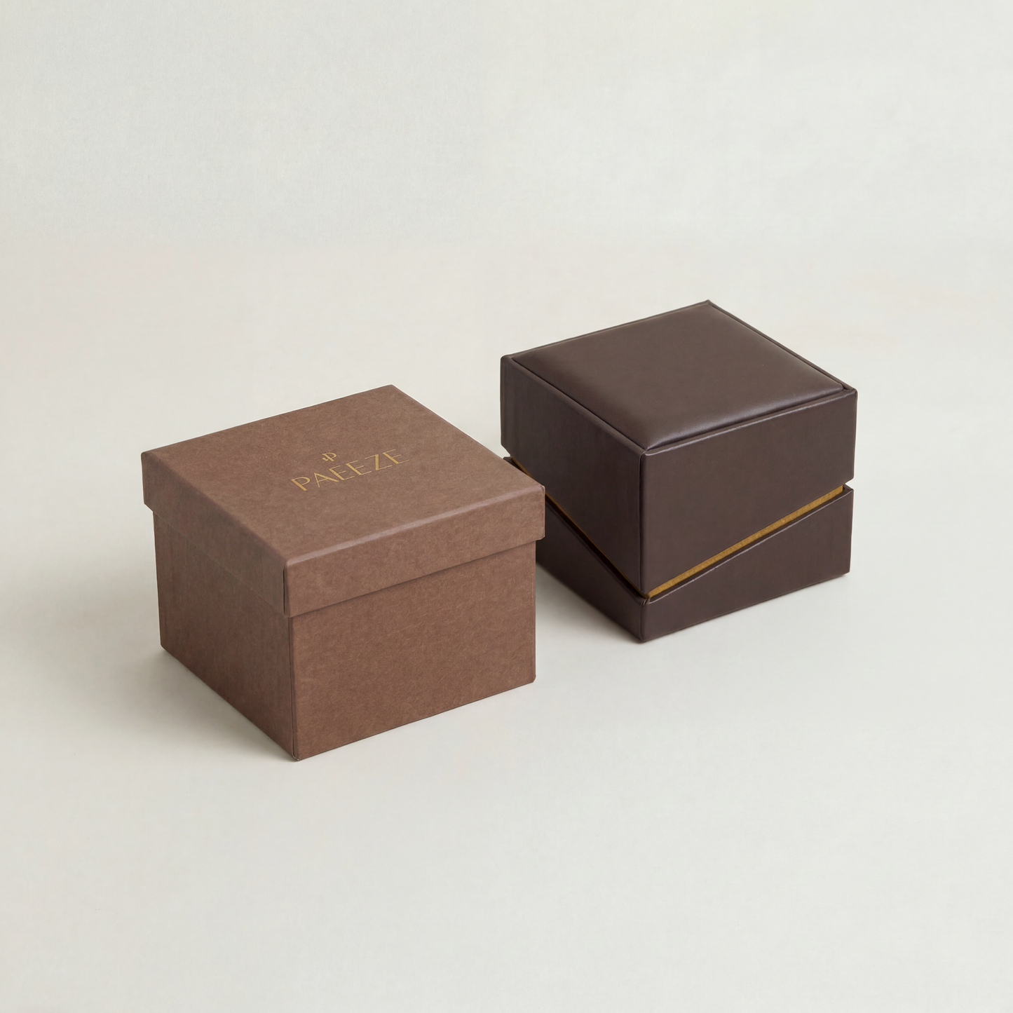 750 Gold Buchstaben Ohrstecker A | Initial Ohrringe aus 18K Gelbgold