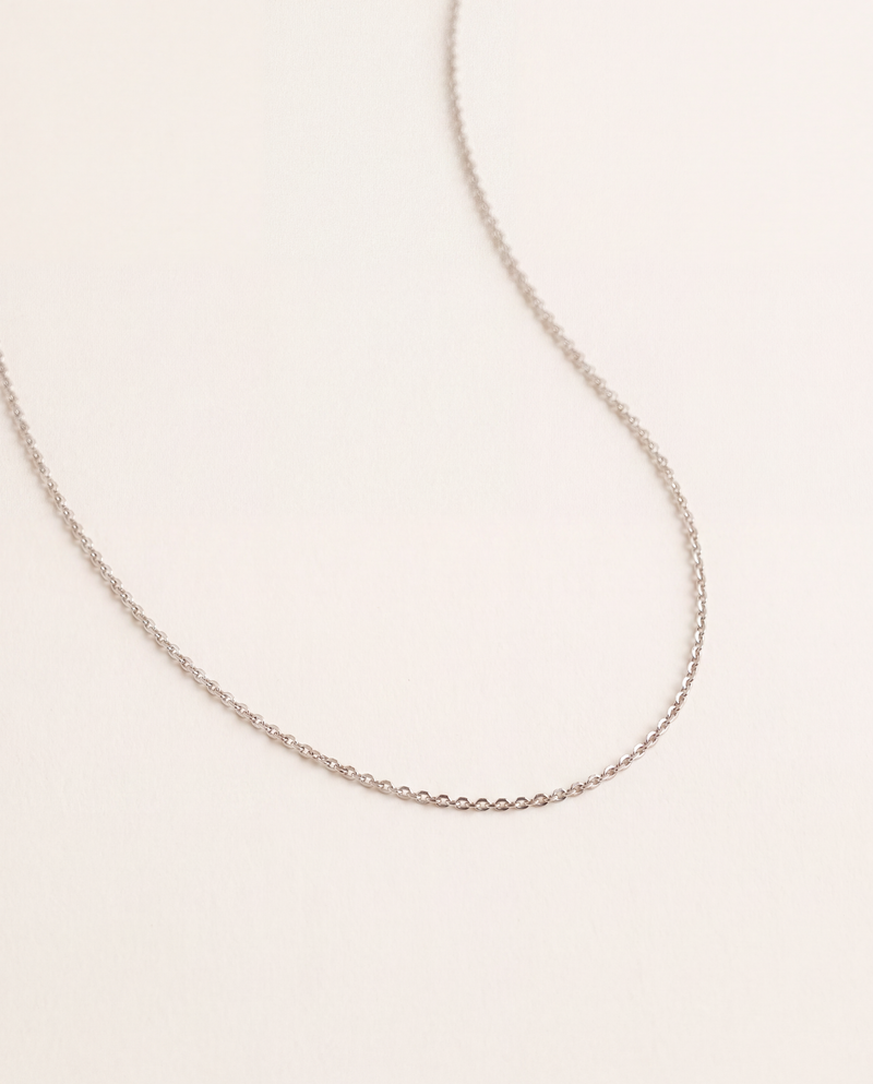 Feine Weißgold-Kette 50 cm aus 750er Weißgold – Unisex – Ansicht 2