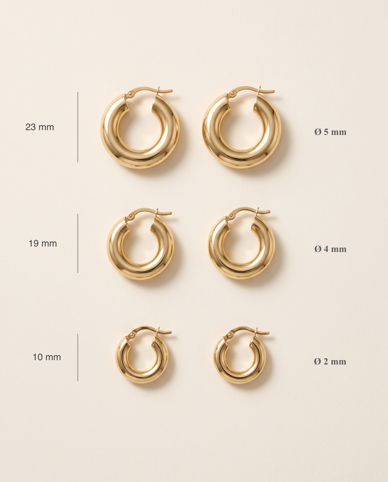 Größenvergleich: Creolen aus 750er Gold in 23 mm, 19 mm und 10 mm